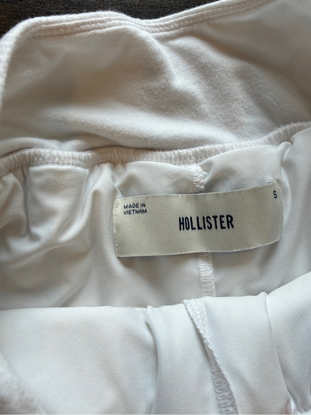 Hollister White Ruffle Mini Skirt Size Small - Picture 4 of 4